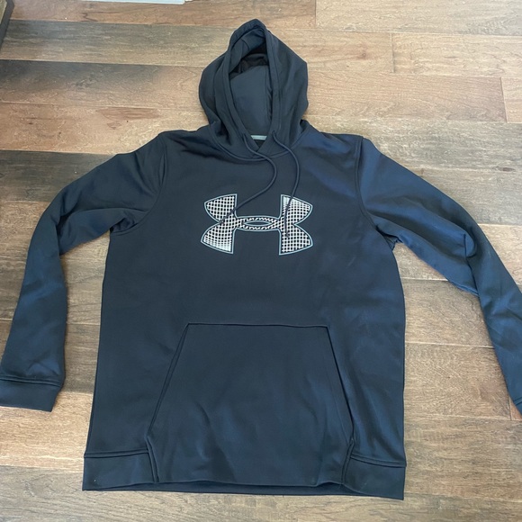 Men’s Under Armour Black Athletic Sweatshirt - Picture 2 of 4